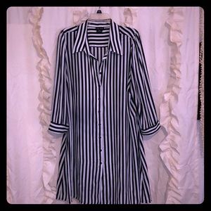 Black and white striped tunic